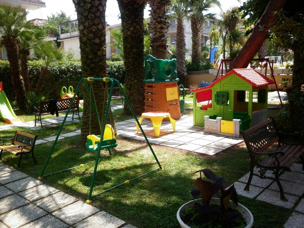 Hotel Marconi San Benedetto del Tronto Exterior foto