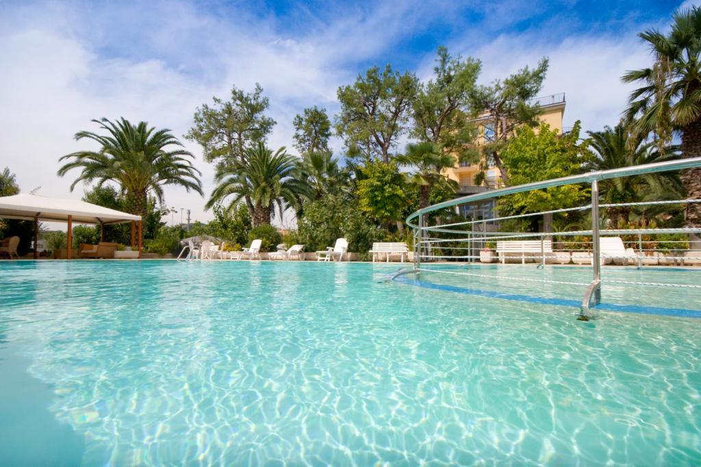 Hotel Marconi San Benedetto del Tronto Exterior foto